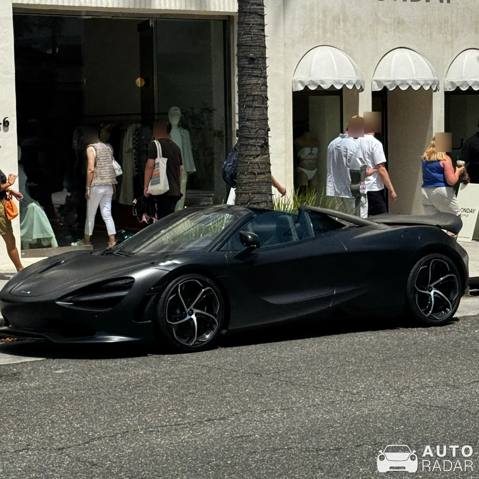 McLaren 720S Spider spotted in Culver City