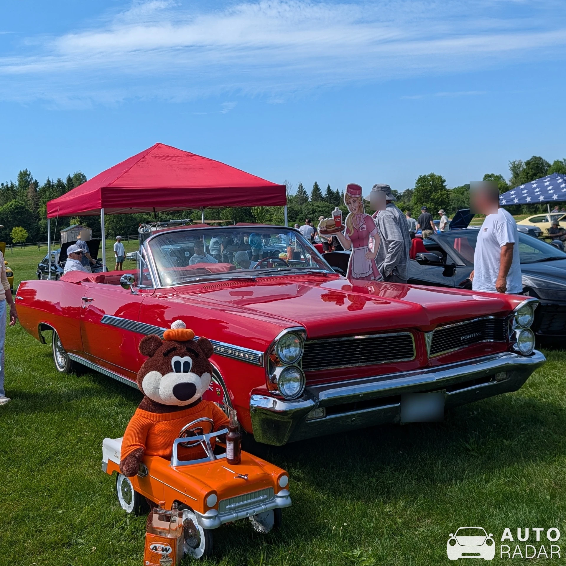 Pontiac Parisienne spotted in Merrickville