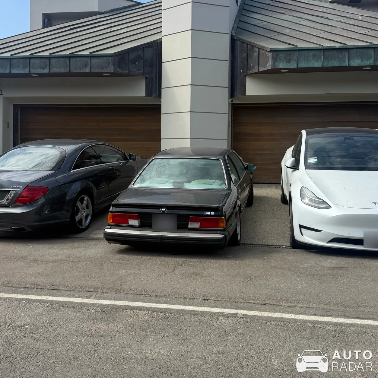 BMW M6 E24 spotted in Malibu