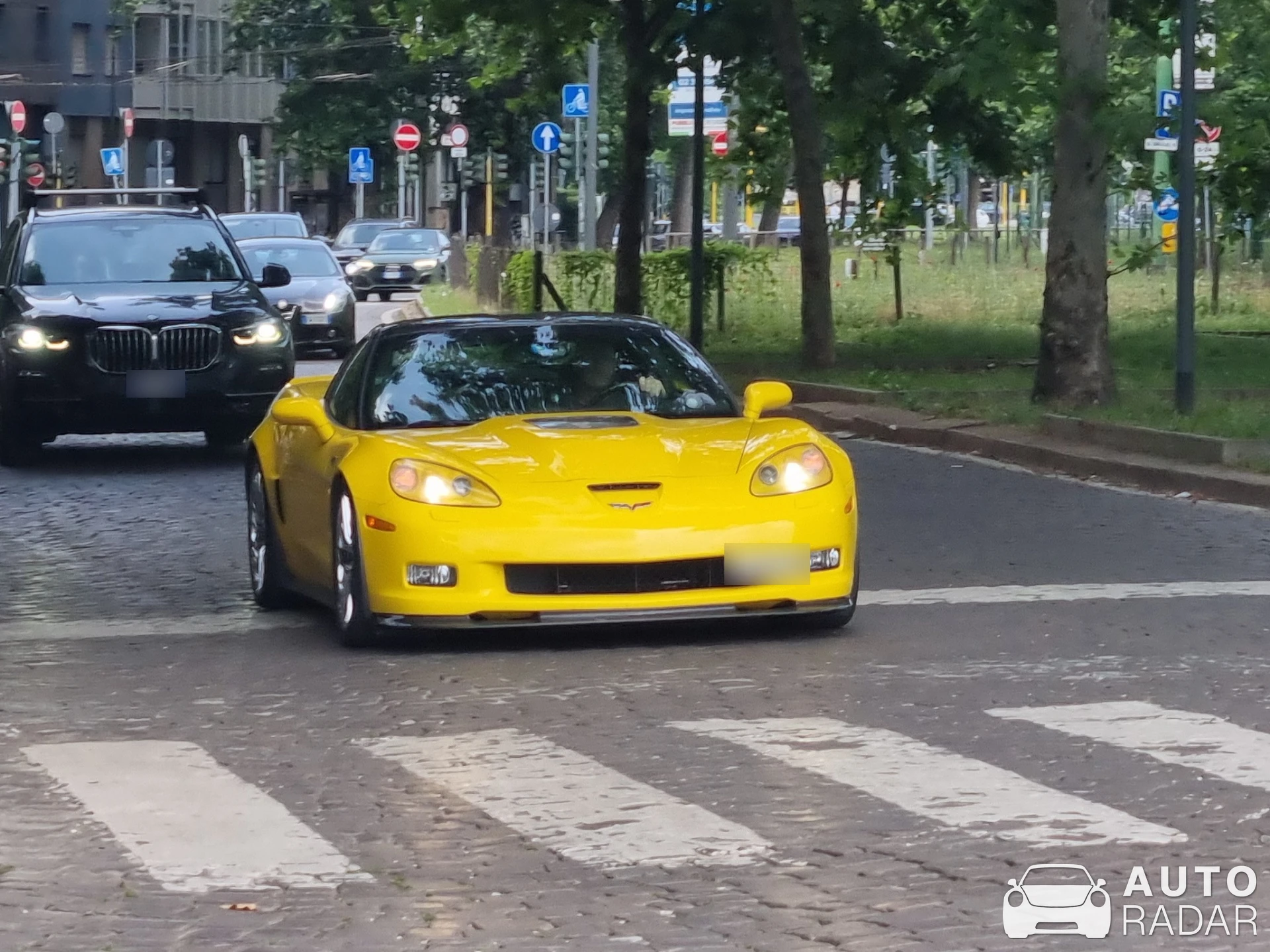 Chevrolet Corvette C6 ZR1 LG Motorsport spotted in Milano