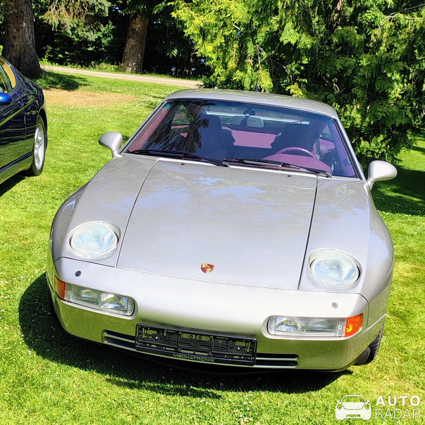 Porsche 928 GTS spotted in Båstad