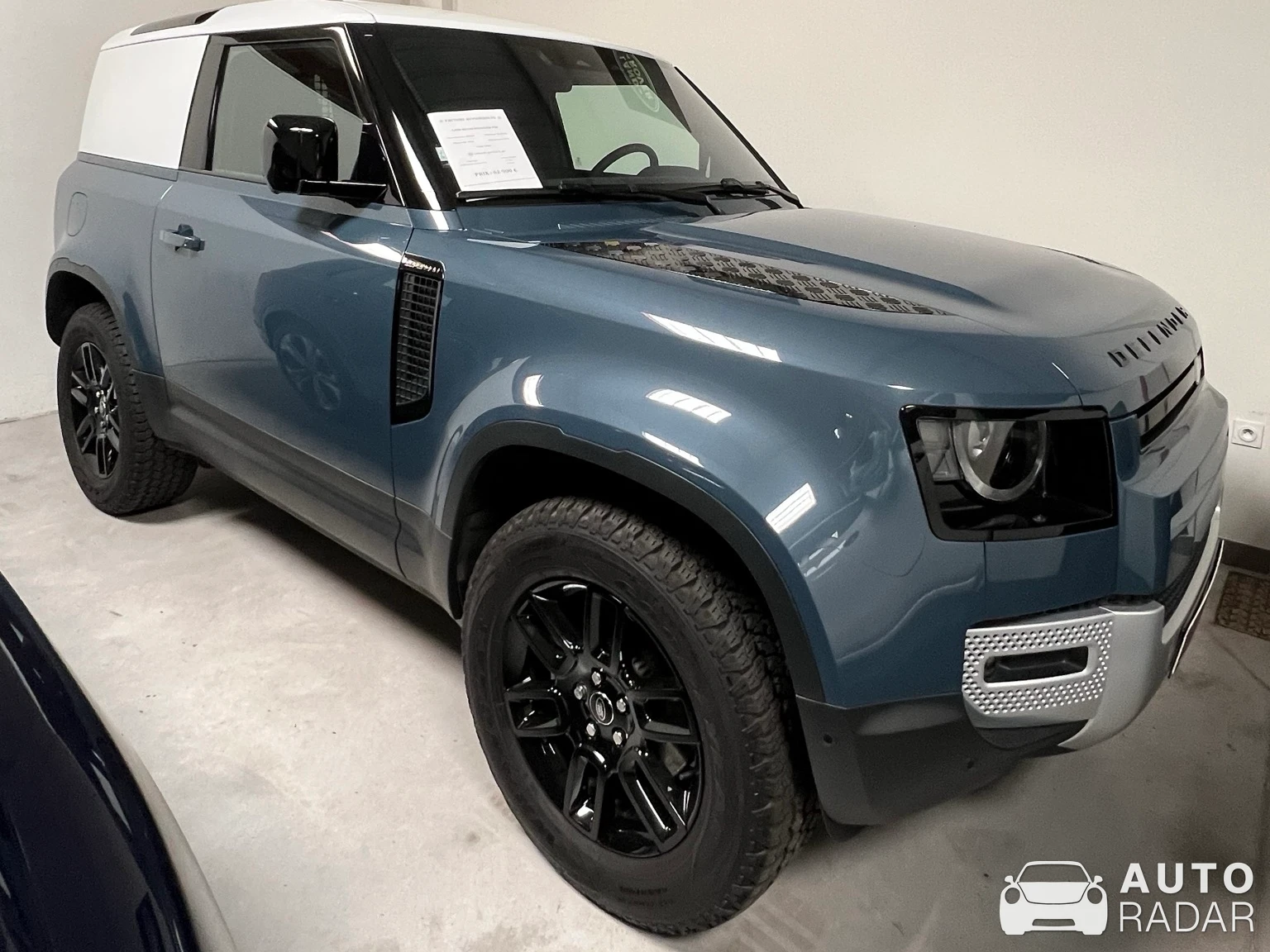 Land Rover Defender 90 spotted in Seichamps
