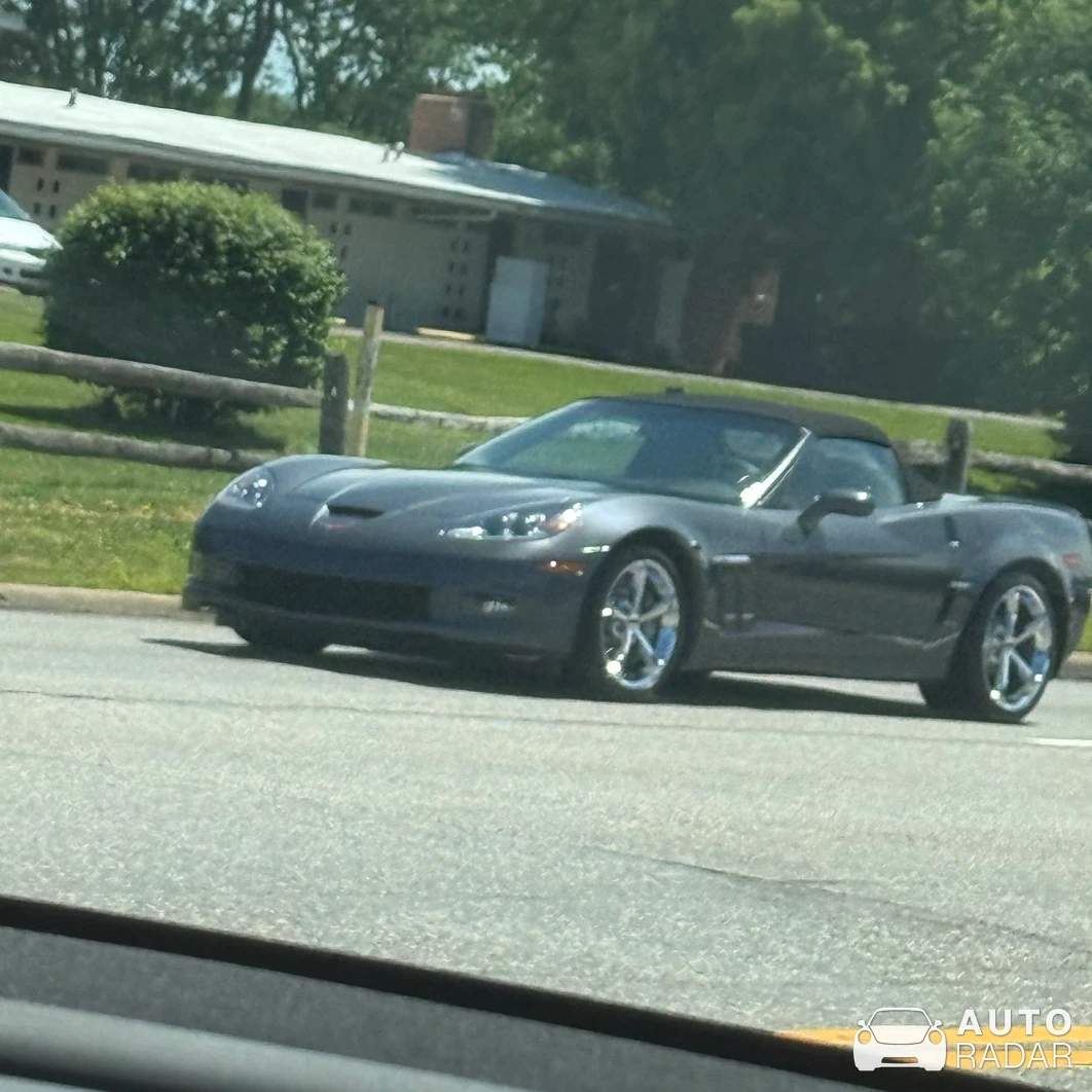 Chevrolet Corvette C6 Grand Sport Convertible spotted in Strongsville