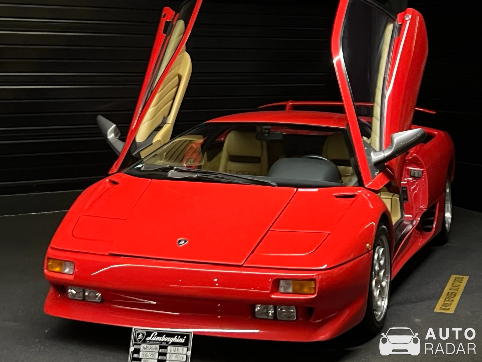 Lamborghini Diablo spotted in Coligny