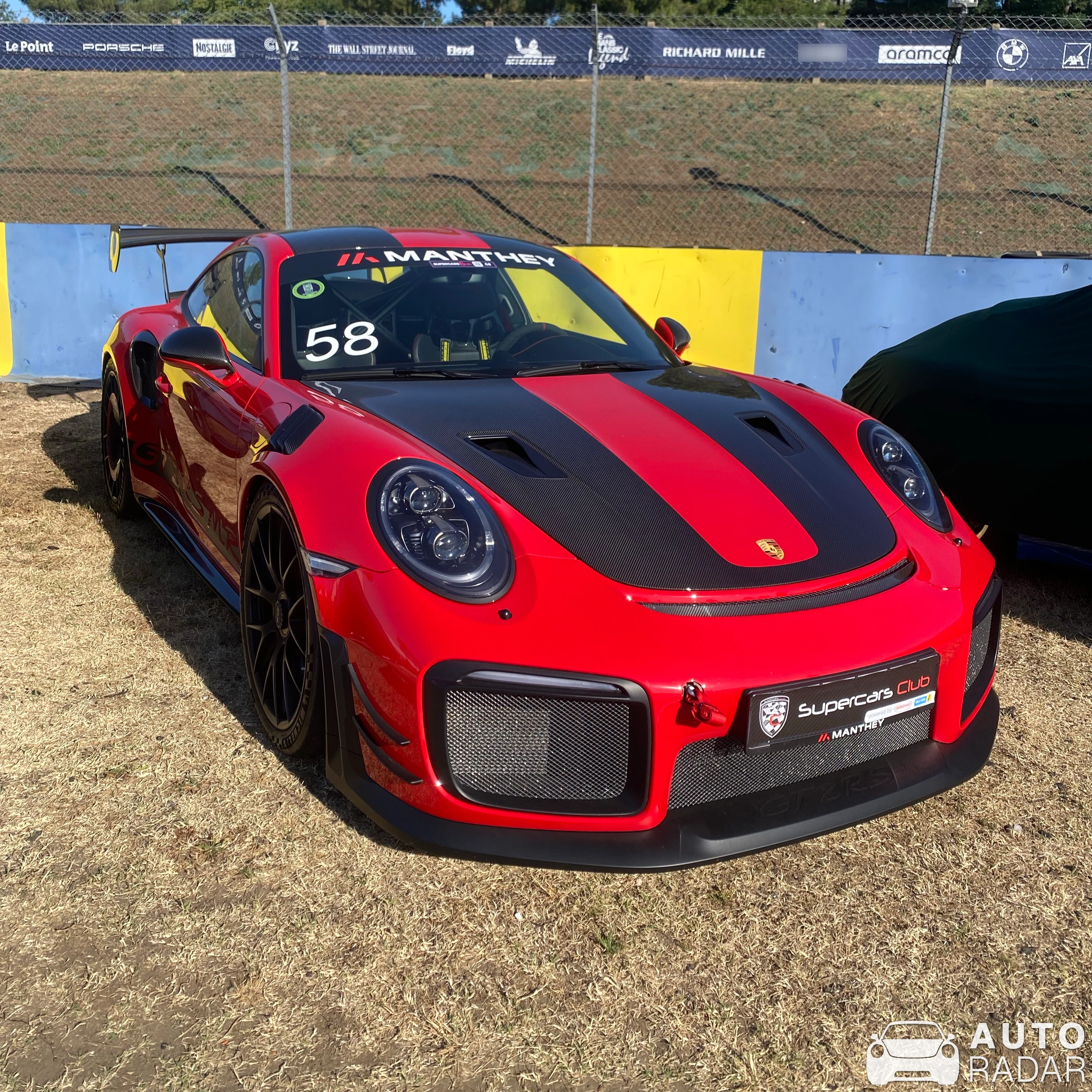Porsche 991 GT2 RS MR spotted in Le Mans