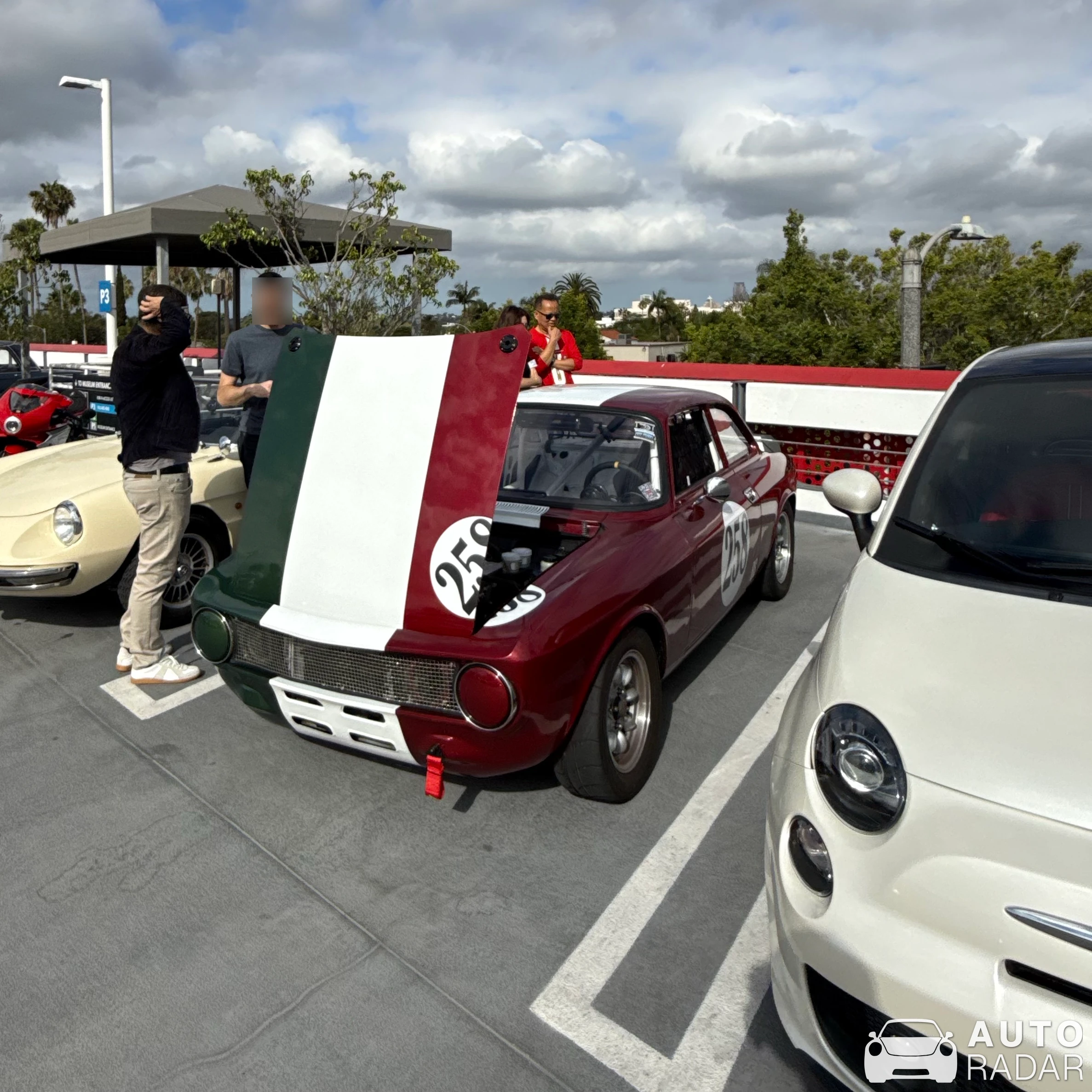 Alfa Romeo Giulia Sprint GTA spotted in Los Angeles