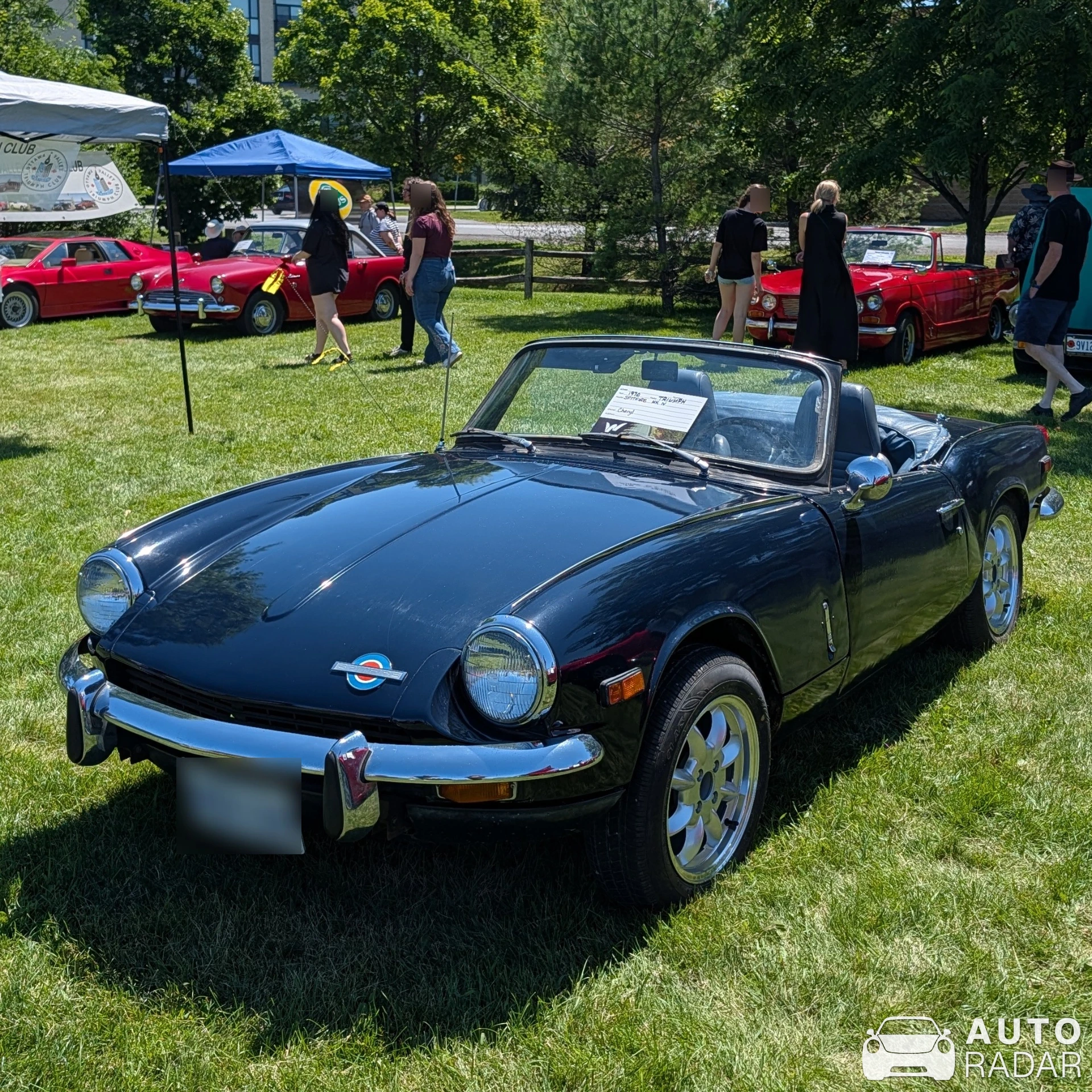 Triumph Spitfire spotted in Nepean