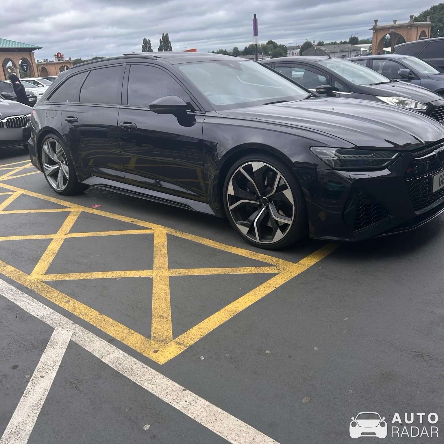 Audi RS6 Avant C8 spotted in Handforth