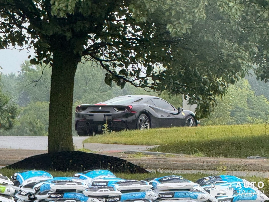 Ferrari 488 GTB spotted in Sunbury