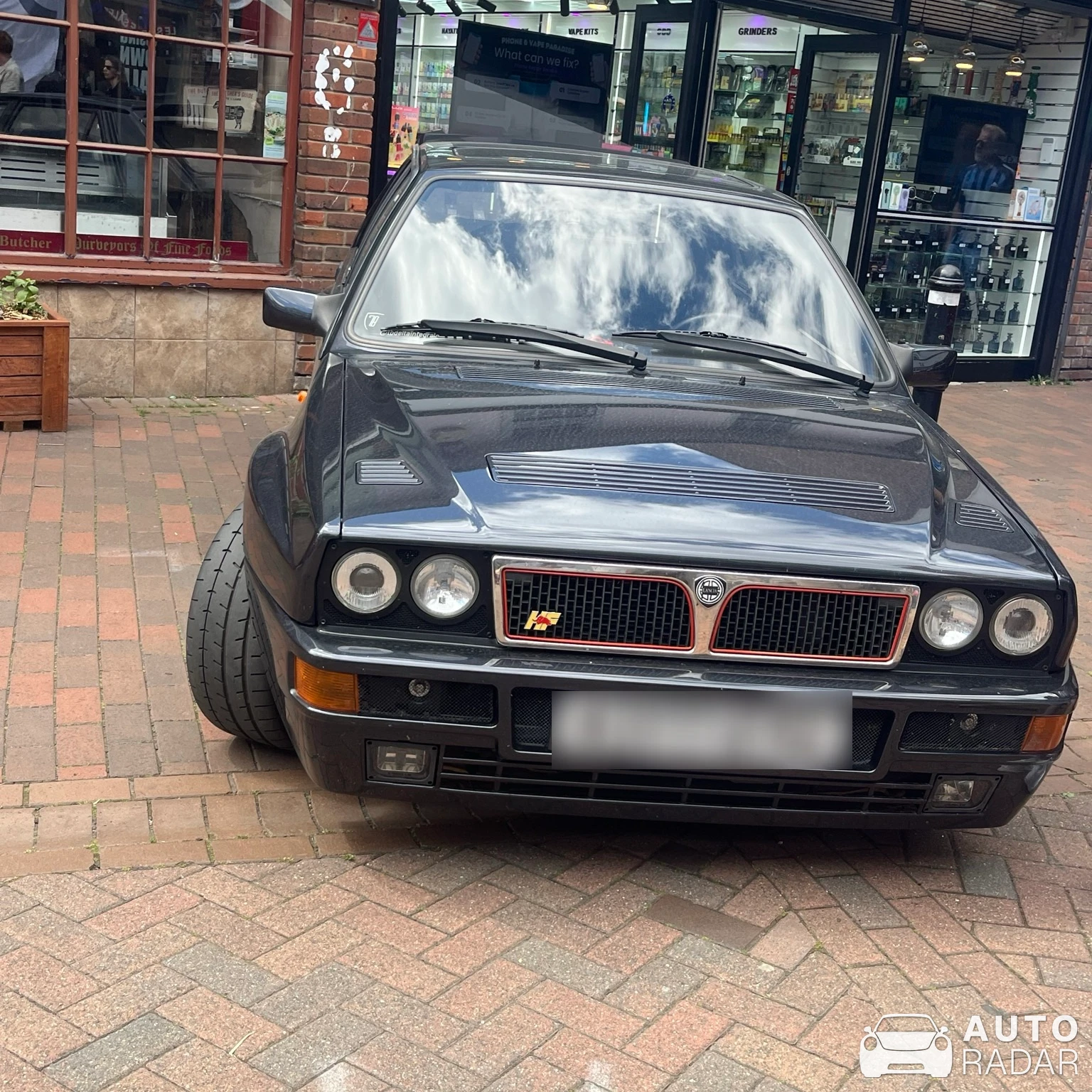 Lancia Delta HF Integrale Evo spotted in Dunstable