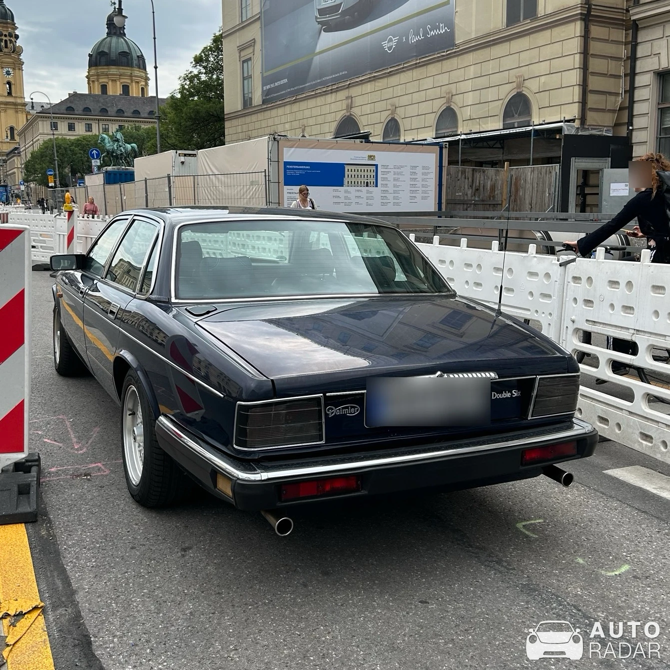 Daimler Double Six spotted in München