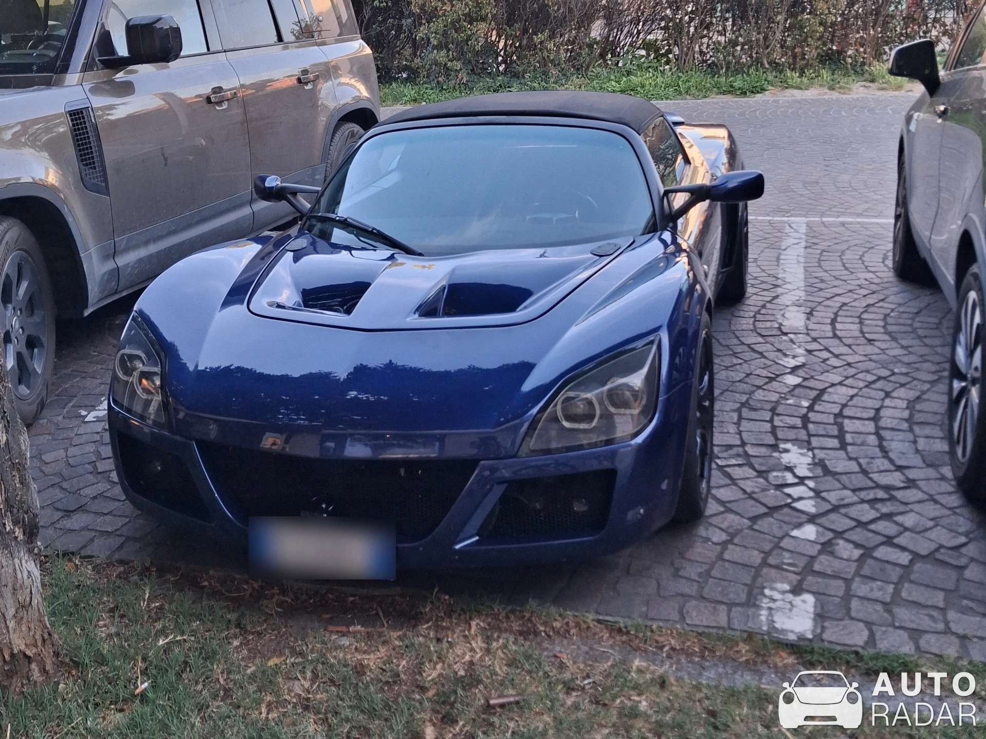 Opel Speedster spotted in Collecchio