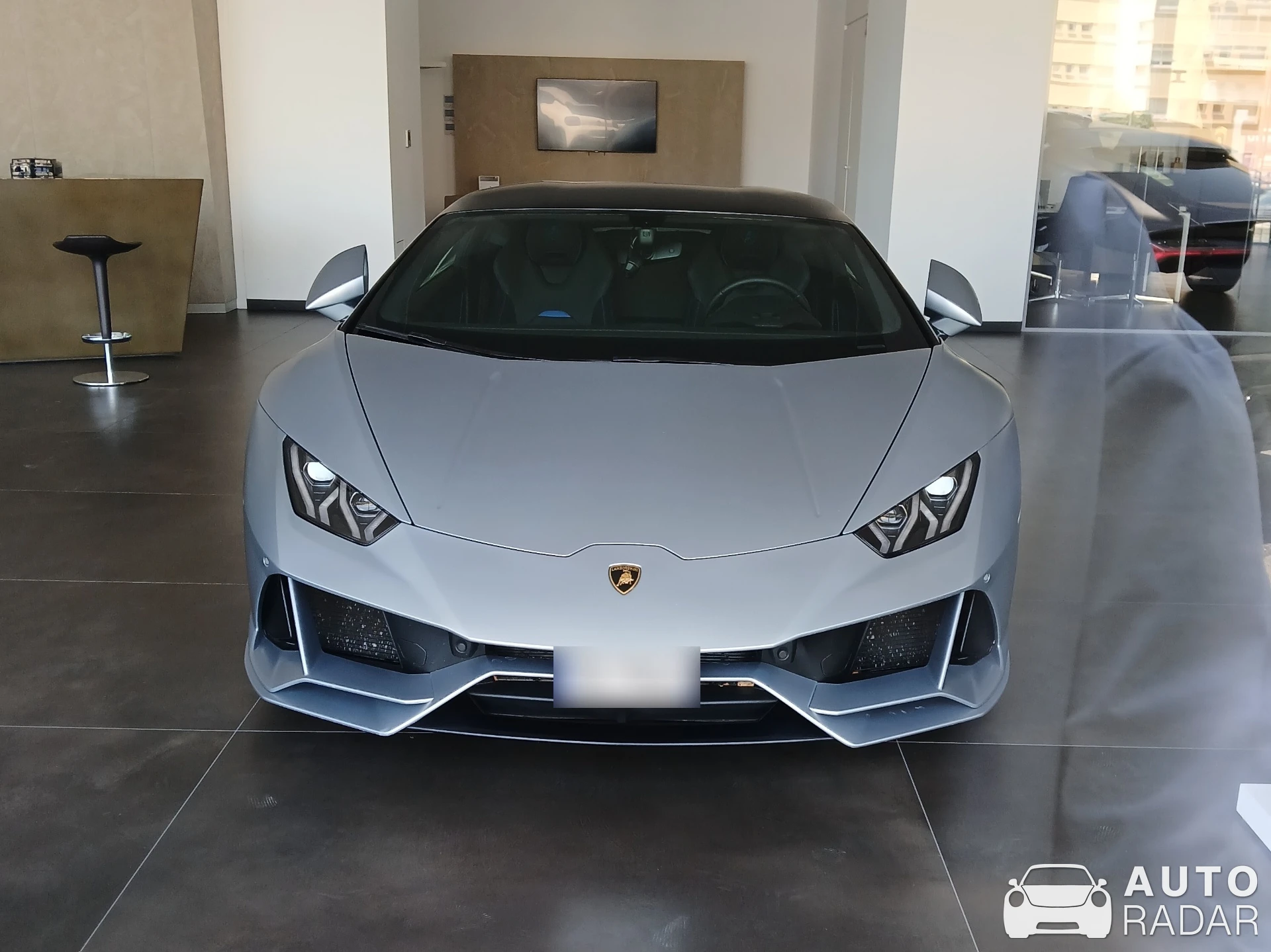 Lamborghini Huracán LP640-4 EVO spotted in Le Cannet