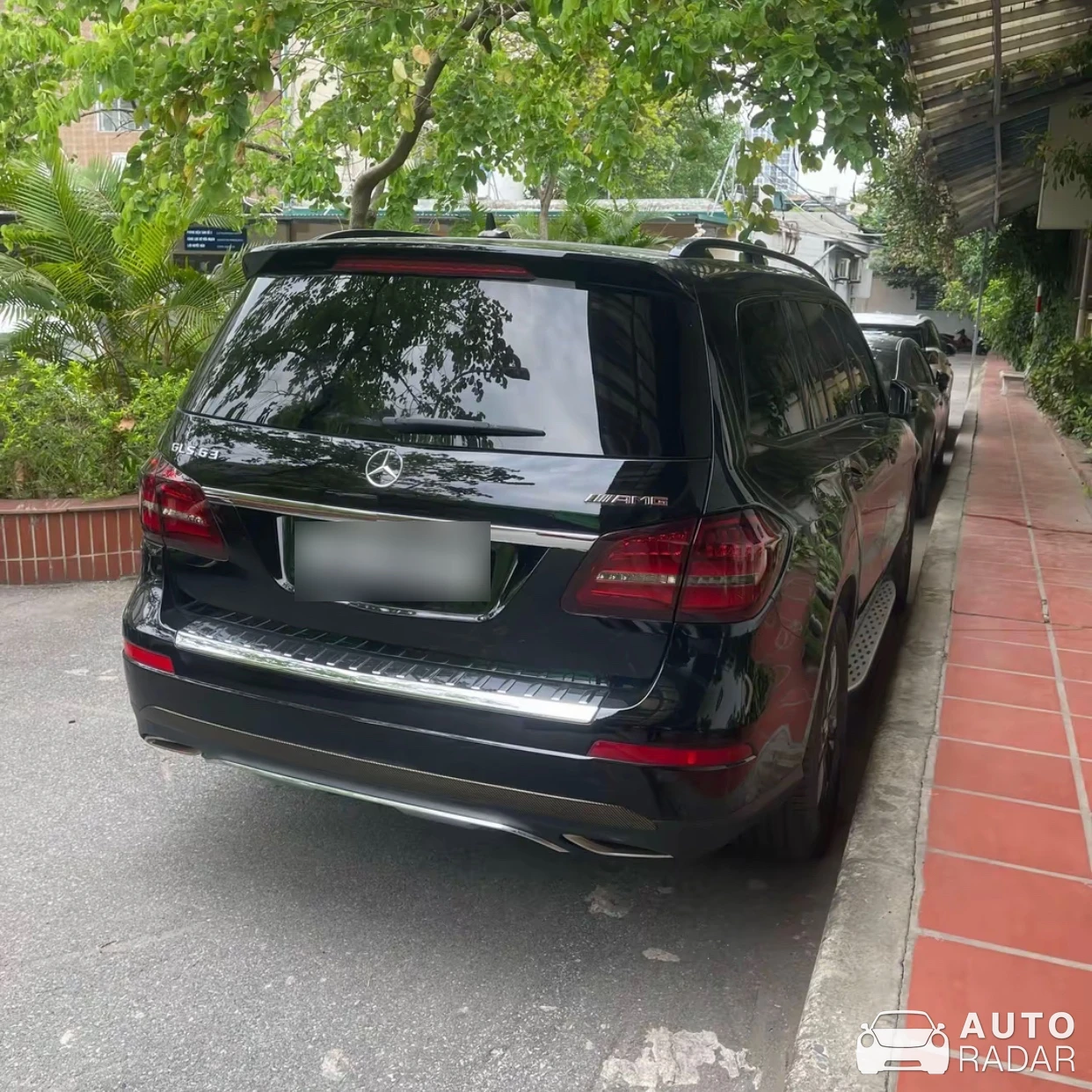 Mercedes-AMG GLS 63 X166 spotted in Hanoi