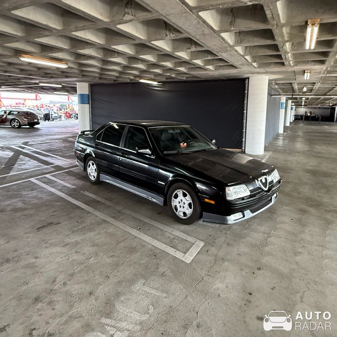 Alfa Romeo 164 spotted in Los Angeles
