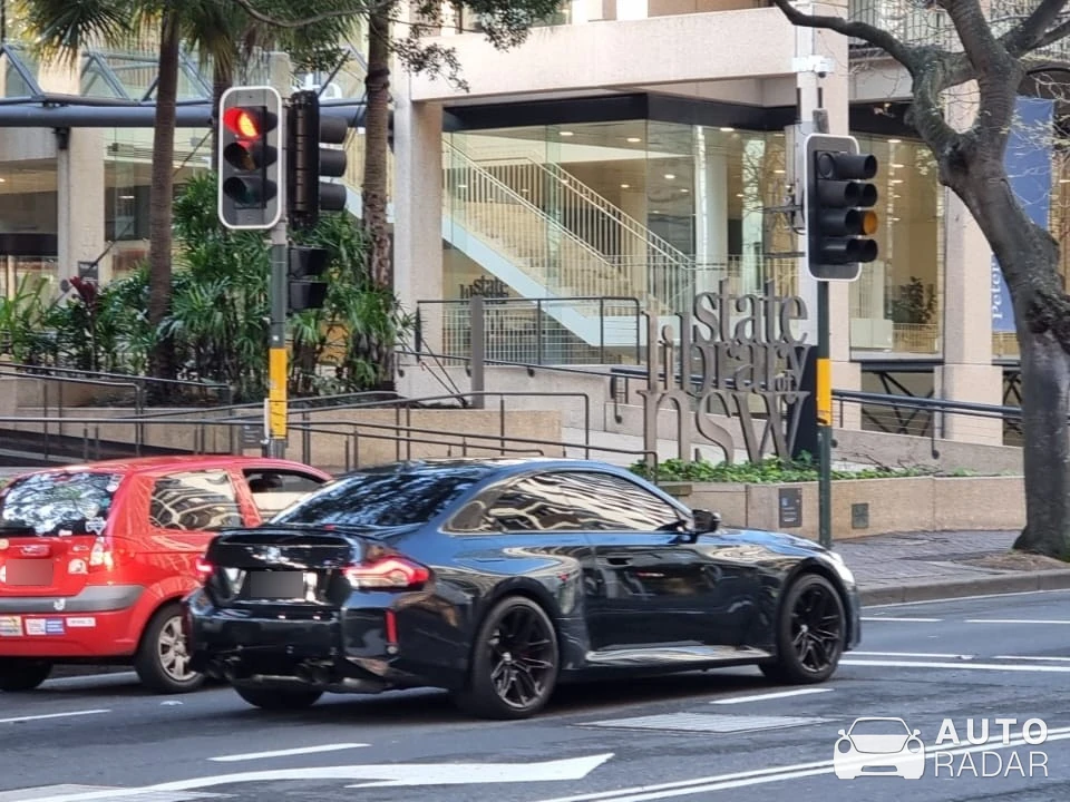 BMW M2 G87 Coupé spotted in Vaucluse