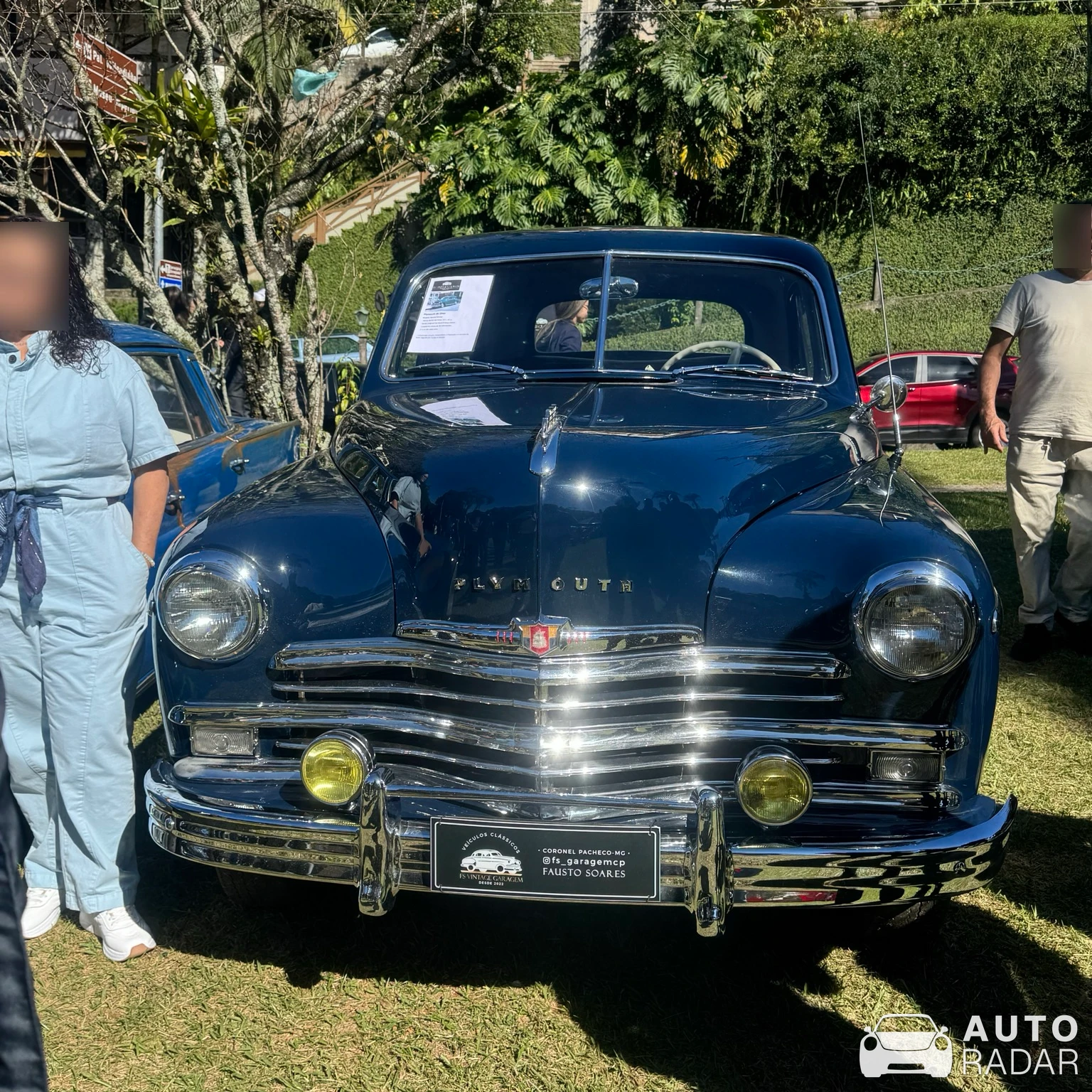 Plymouth De Luxe spotted in Petrópolis