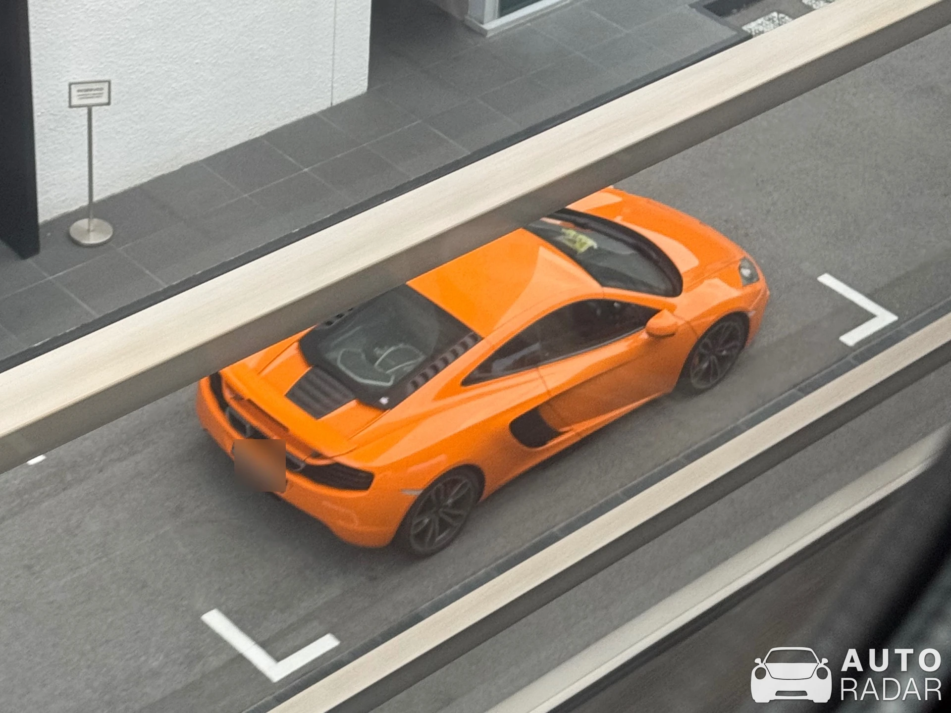 McLaren 12C spotted in Singapore