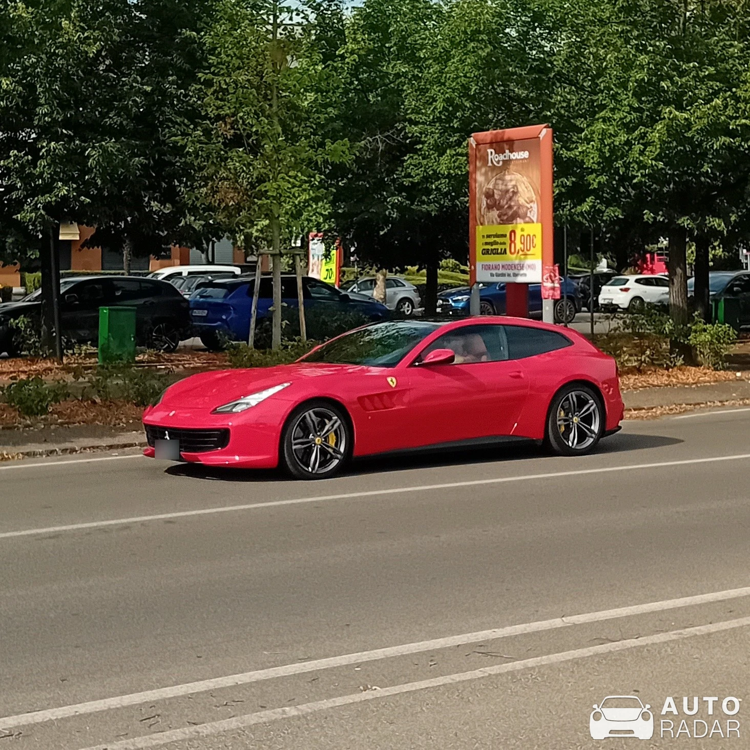 Ferrari GTC4Lusso spotted in Maranello