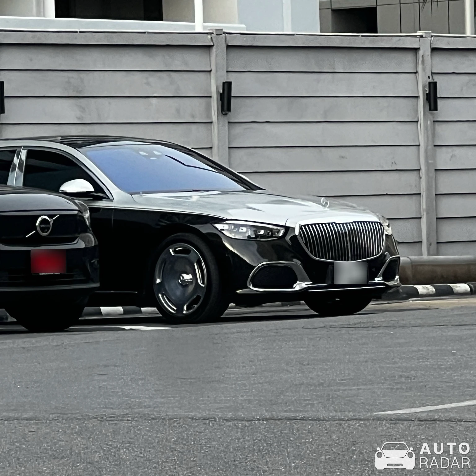 Mercedes-Maybach S 600 spotted in Huai Khwang District