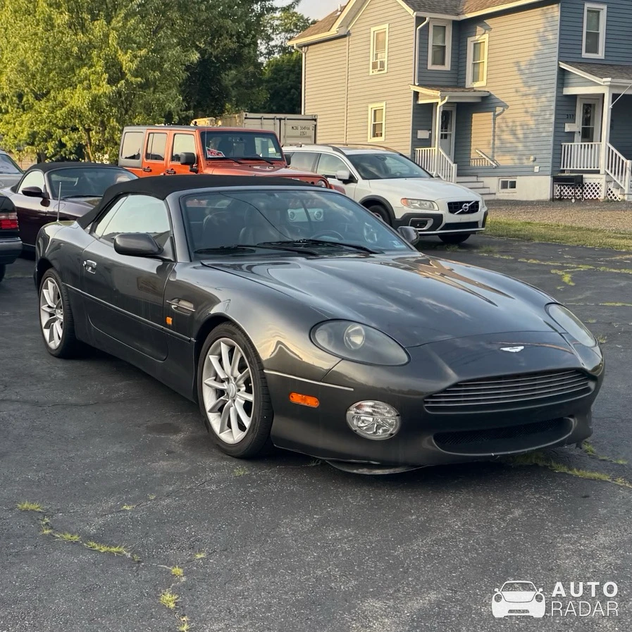 Aston Martin DB7 Volante spotted in Flemington