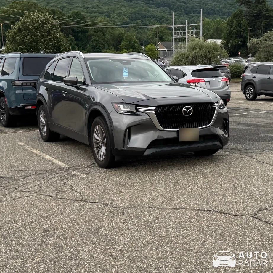 Mazda CX-90 spotted in Tuxedo Park