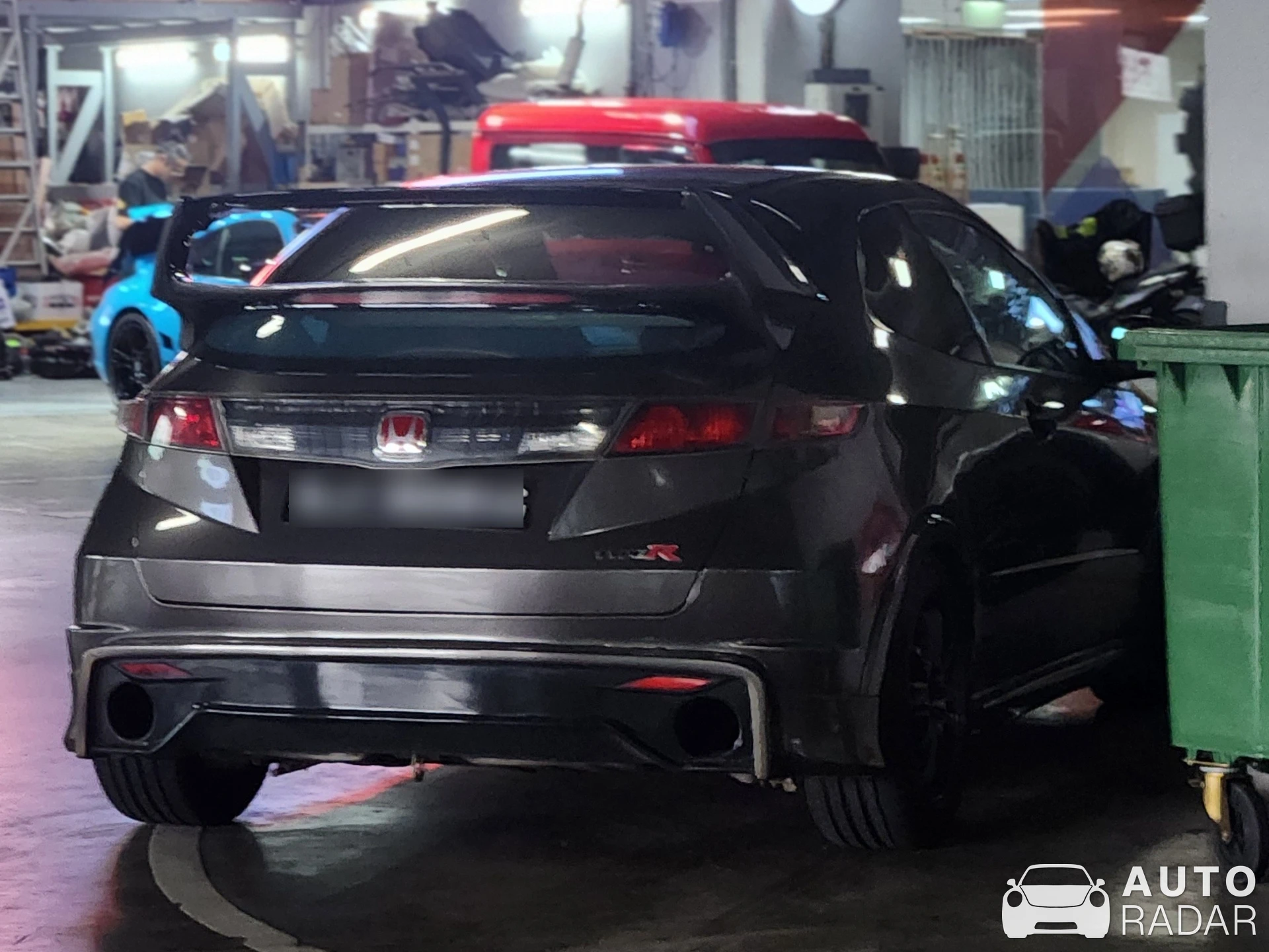 Honda Civic Type R FN2 spotted in Singapore