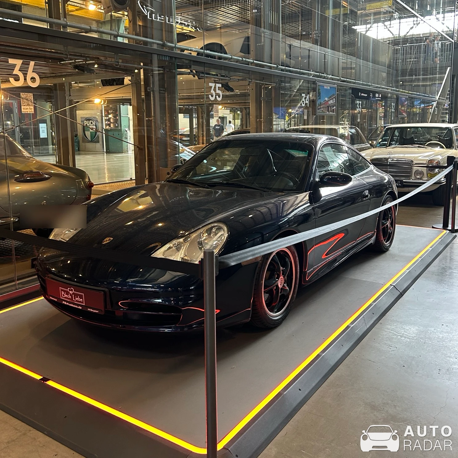 Porsche 996 Targa spotted in München, Deutschland