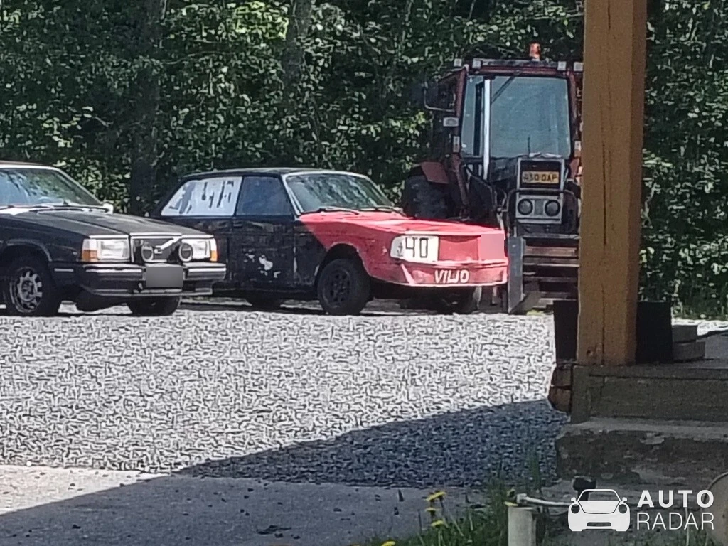 Volvo 244 spotted in Rutalahti