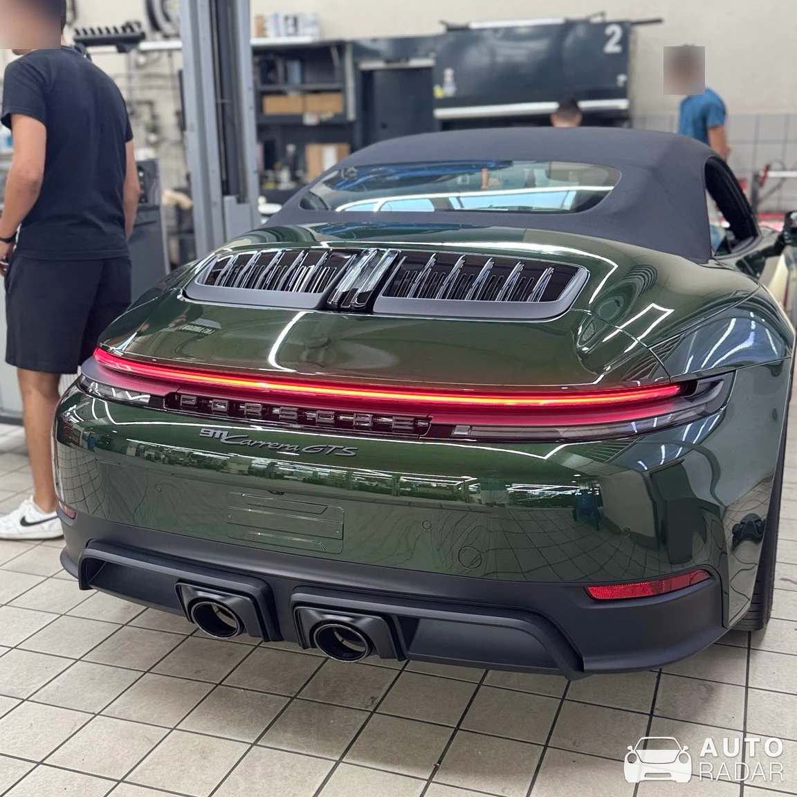 Porsche 992 Carrera GTS Cabriolet MkII spotted in Beyrouth