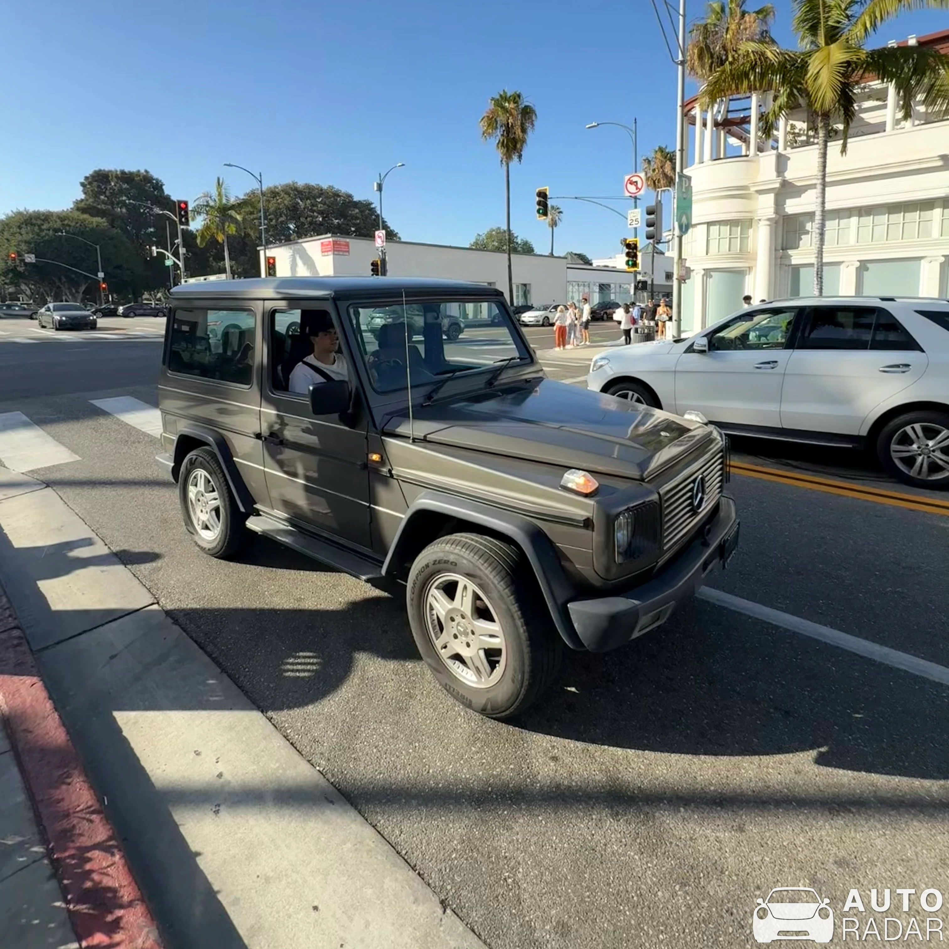 Mercedes-Benz 300GE SWB spotted in Beverly Hills