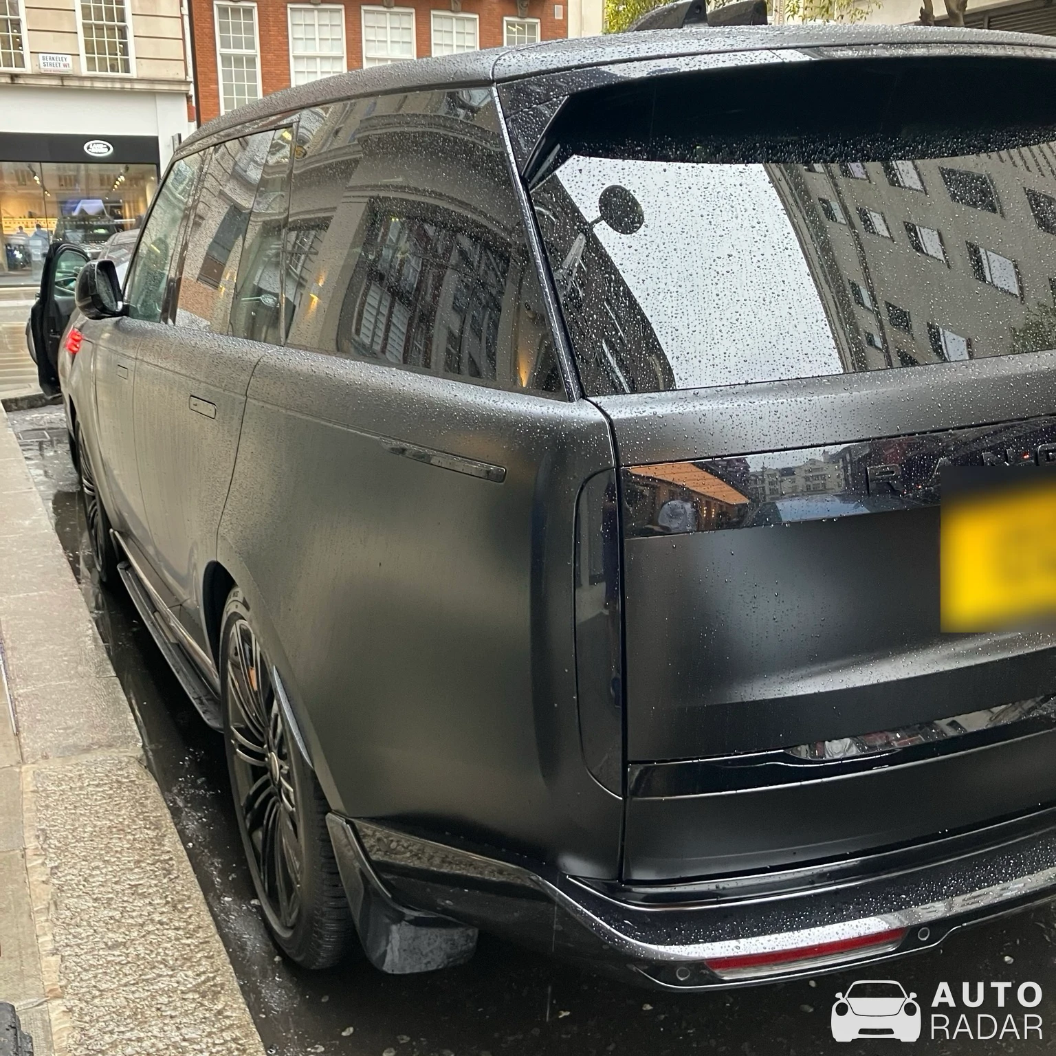 Land Rover Range Rover spotted in London