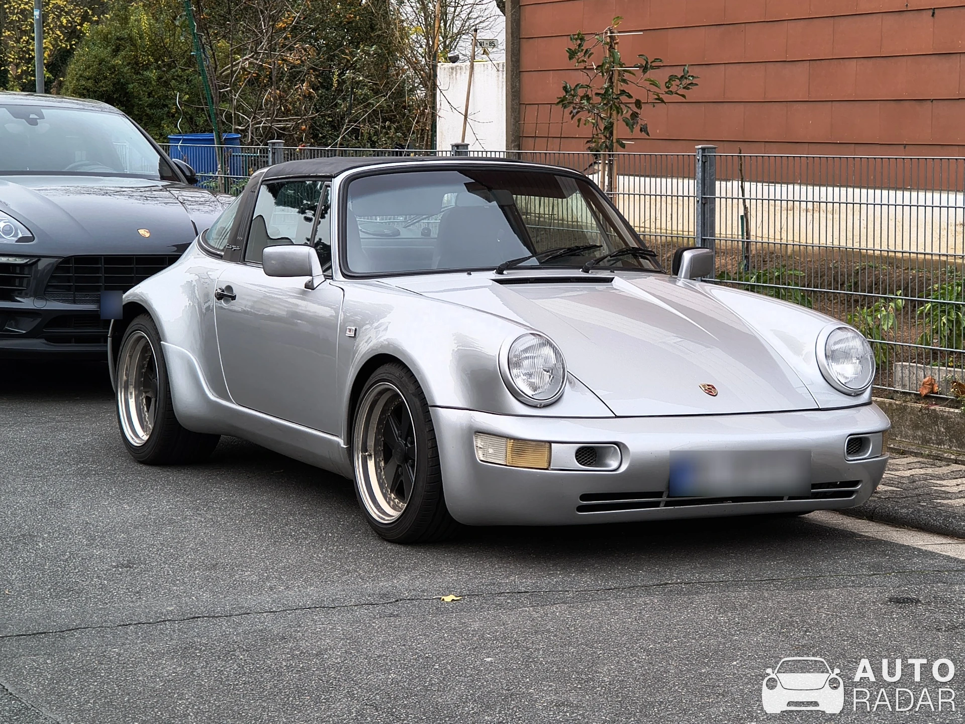 Porsche 964 Targa spotted in Darmstadt