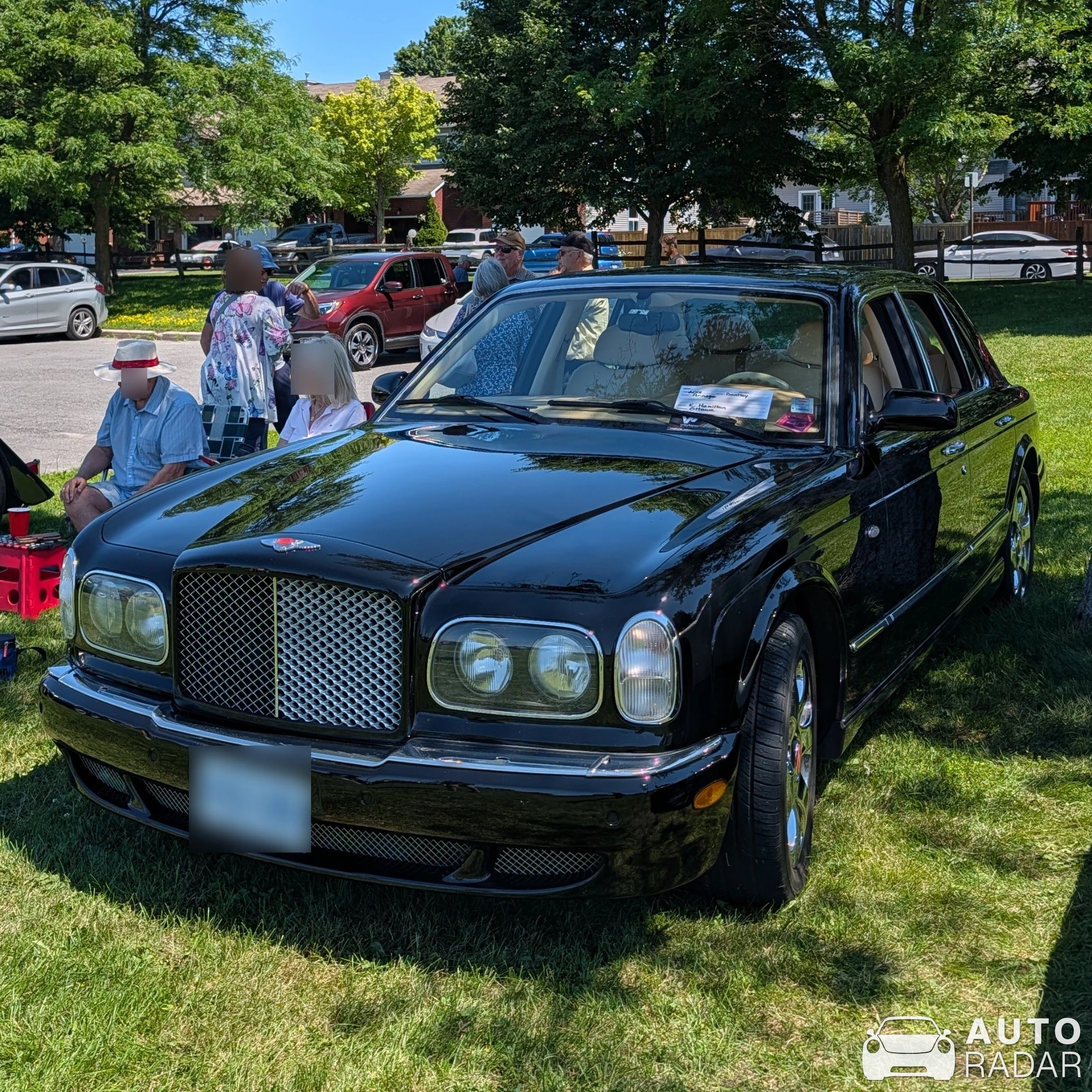 Bentley Arnage spotted in Nepean