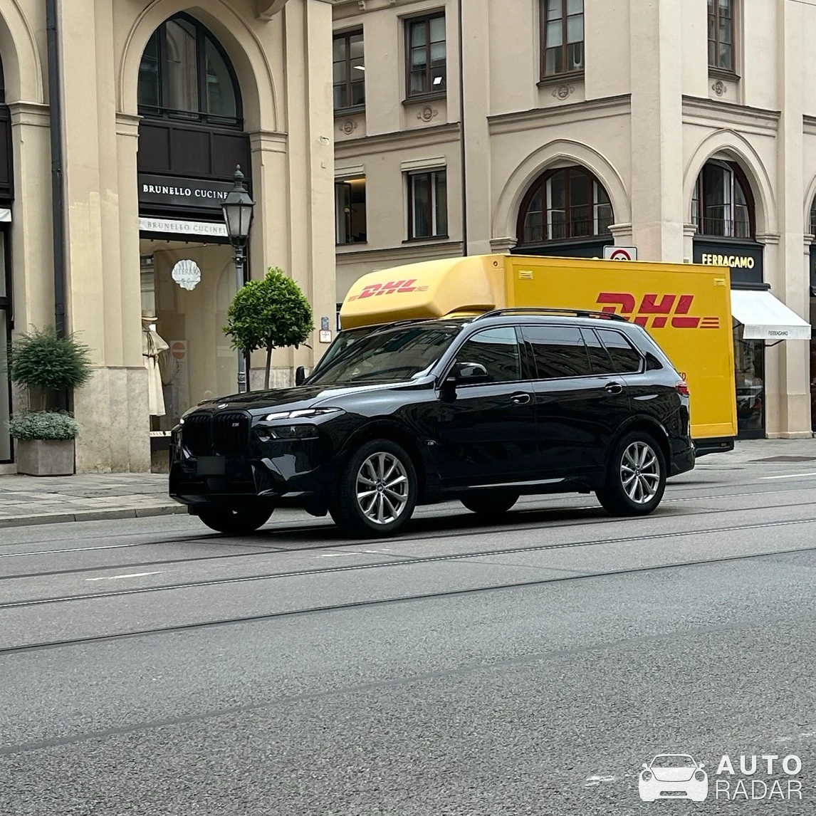 BMW X7 spotted in München