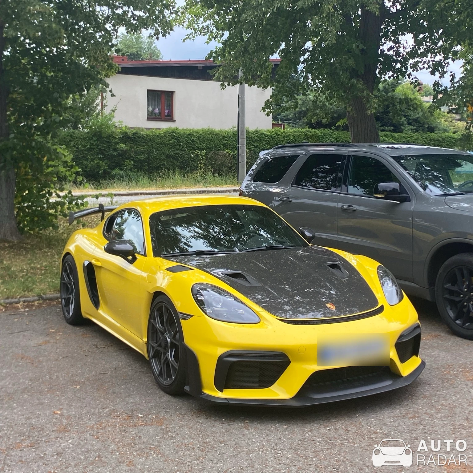 Porsche 718 Cayman GT4 RS spotted in Bielsko-Biała