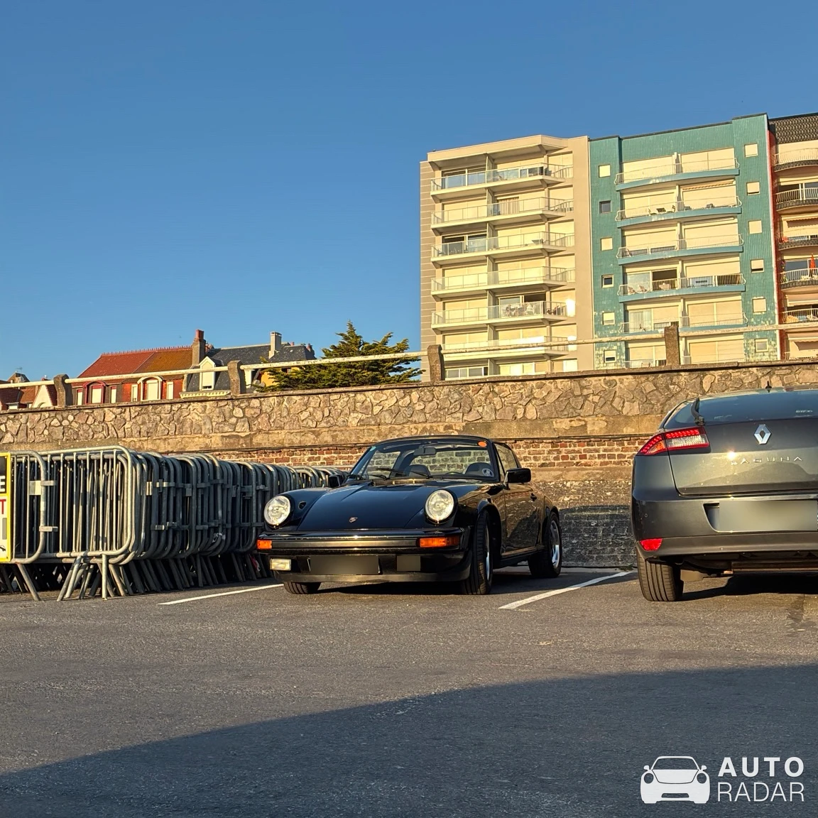 Porsche 911 Targa spotted in Neufchâtel-Hardelot