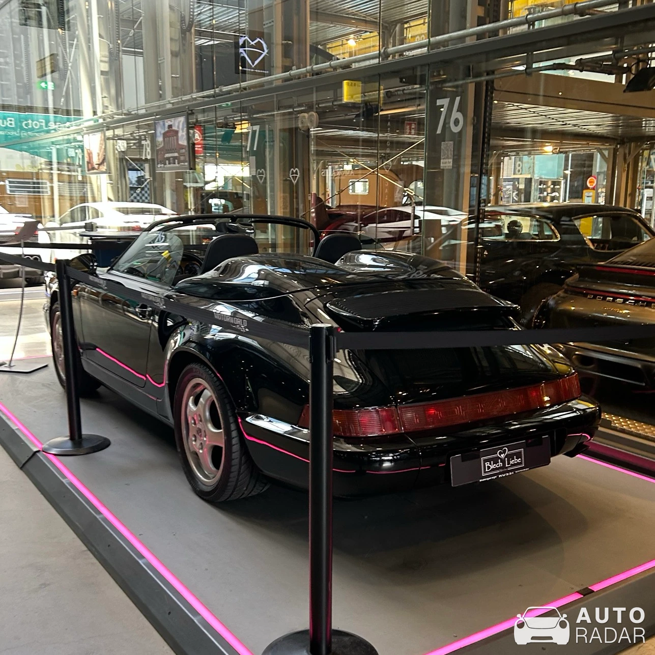 Porsche 964 Speedster spotted in München