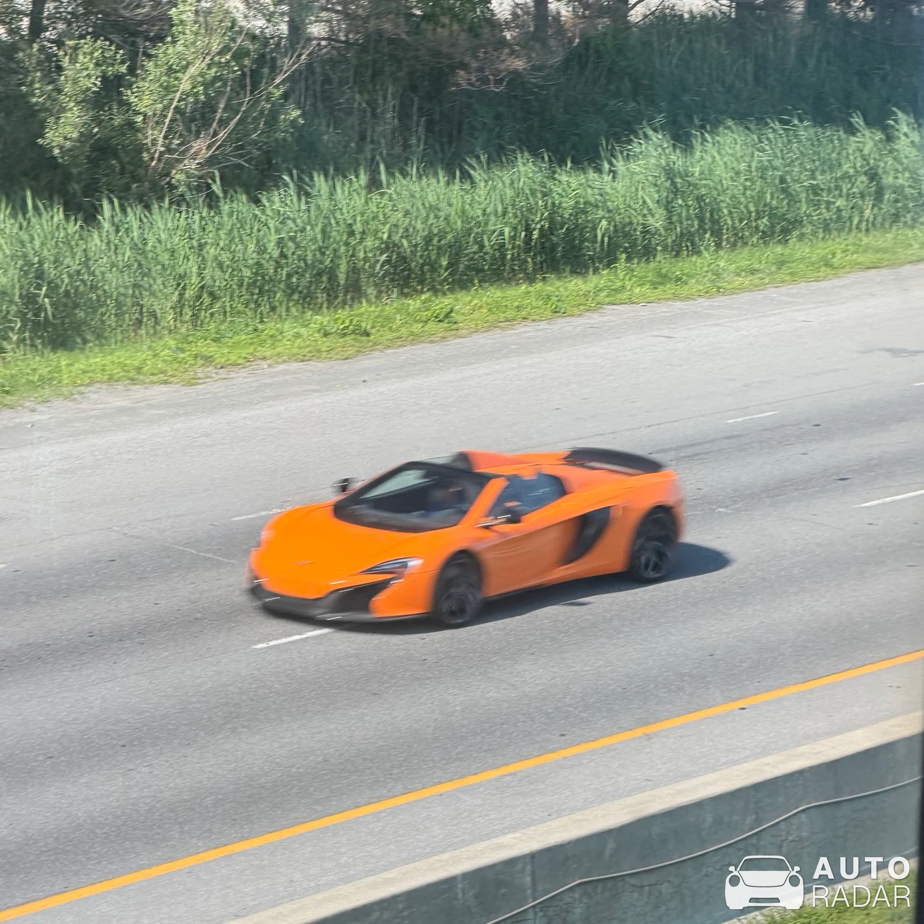 McLaren 650S Spider spotted in Terrebonne