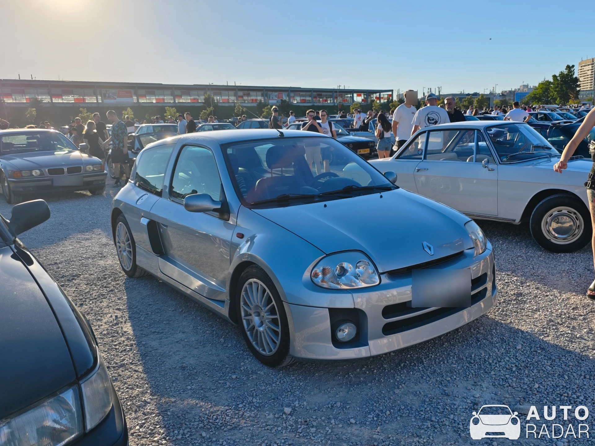Renault Clio V6 spotted in Warszawa