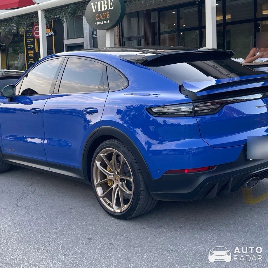Porsche Cayenne Coupé Turbo GT spotted in Велико Търново