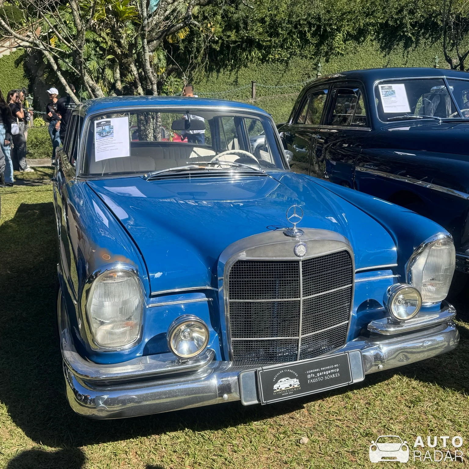 Mercedes-Benz W111 spotted in Petrópolis