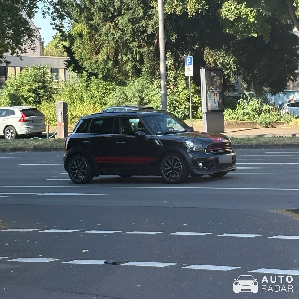 Mini Countryman spotted in Köln
