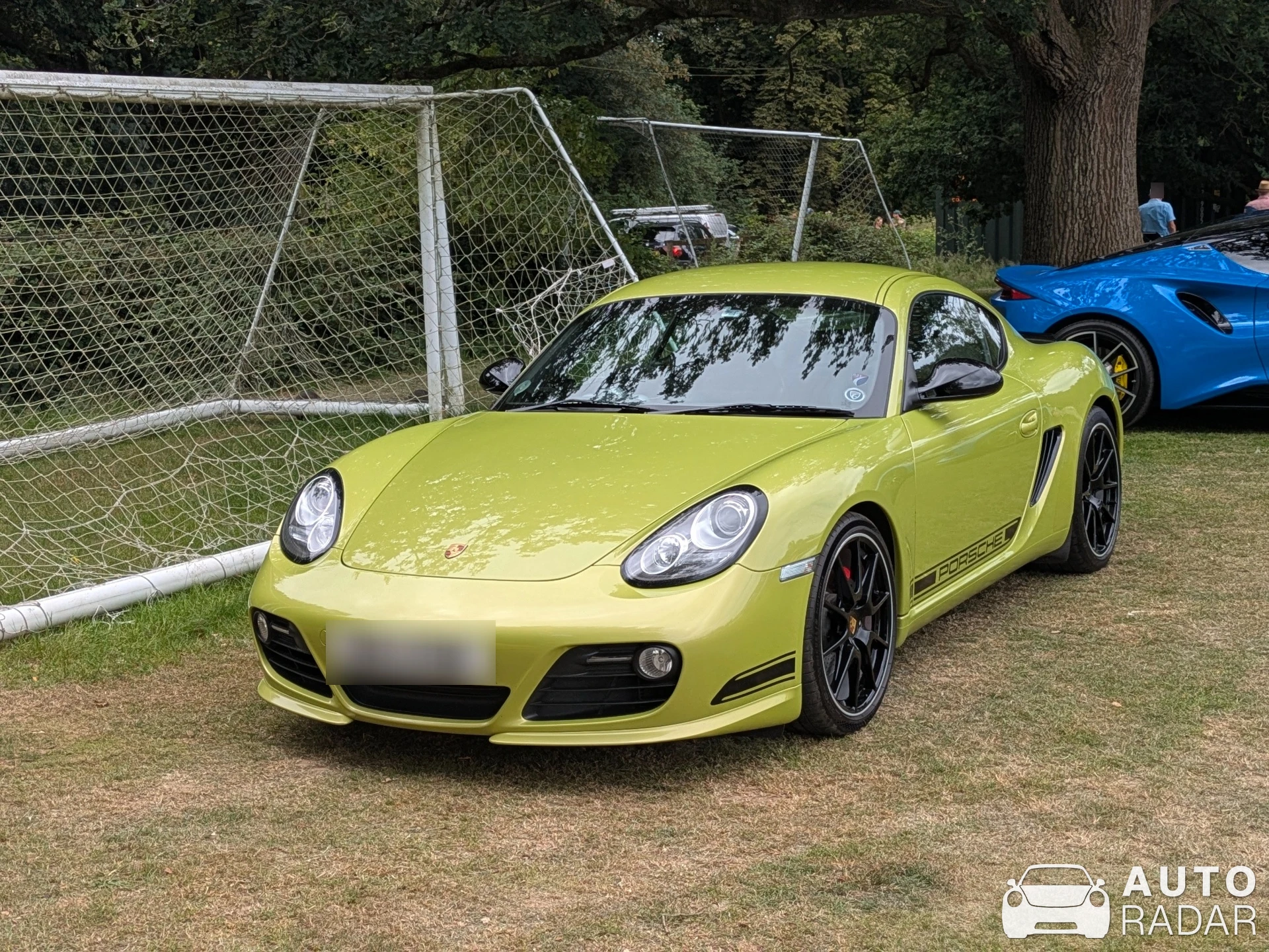 Porsche 987 Cayman R spotted in Rickmansworth