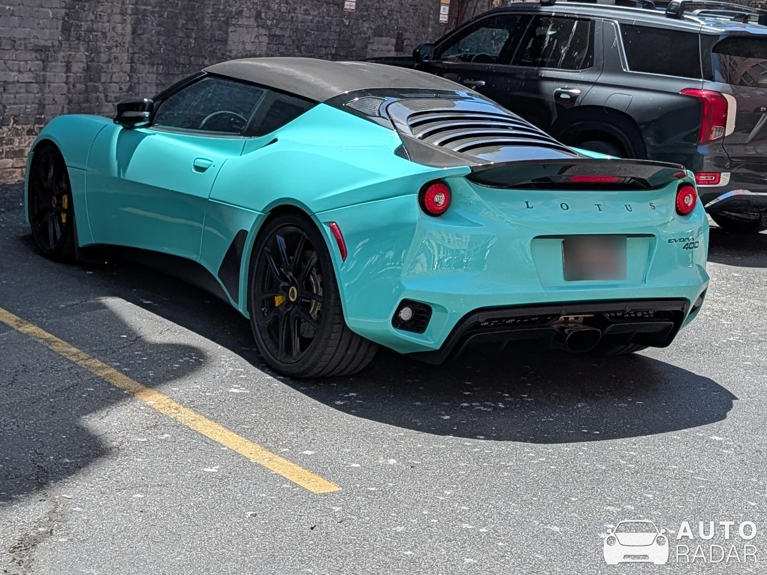 Lotus Evora 400 spotted in Milwaukee
