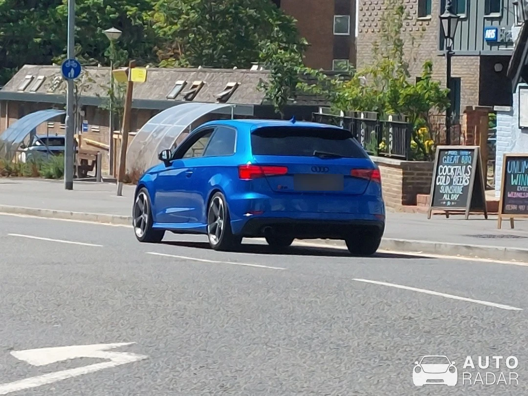 Audi S3 Sportback 8V spotted in Bracknell
