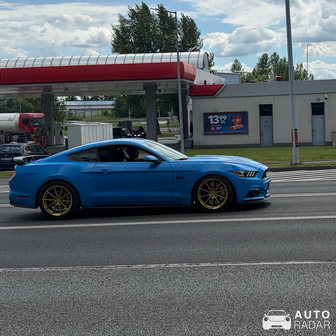 Ford Mustang GT spotted in Tychy