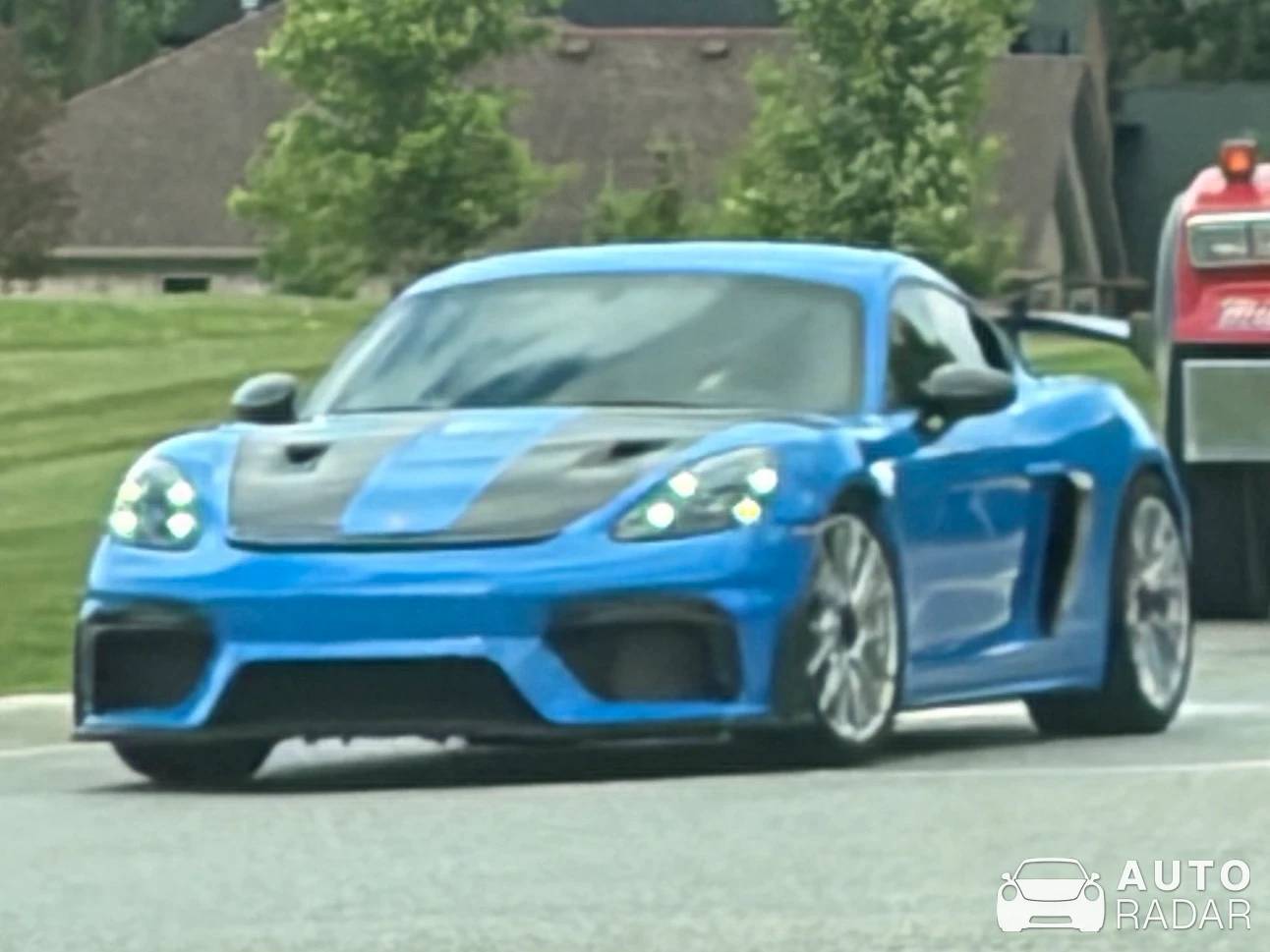 Porsche 718 Cayman GT4 RS spotted in Sterling Heights