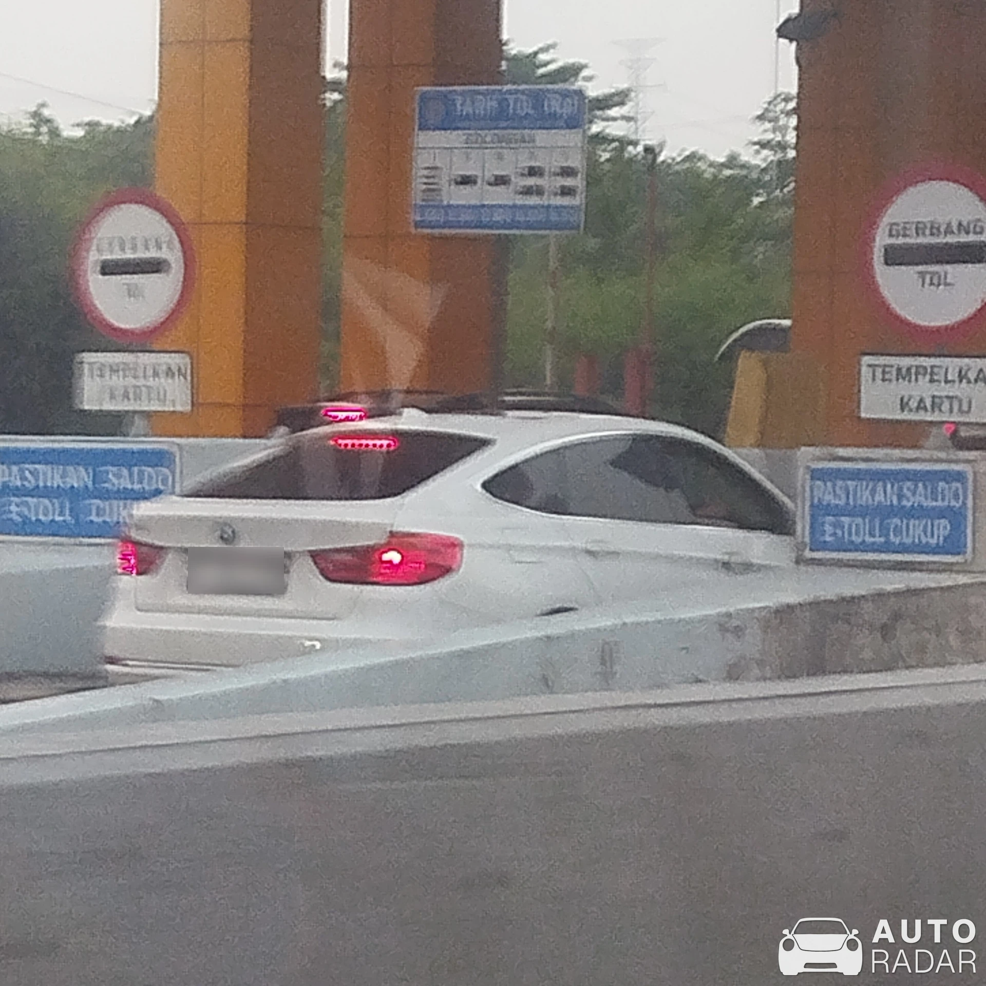 BMW 5 Series F07 GT spotted in Tangerang