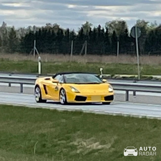 Lamborghini Gallardo Spyder spotted in Kernu